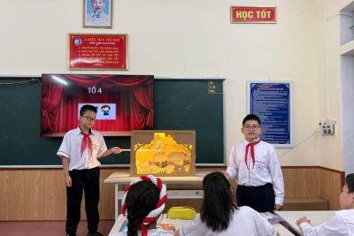 SÔI NỔI HỨNG THÚ TIẾT DẠY CHUYÊN ĐỀ NÓI VÀ NGHE: “KỂ LẠI MỘT TRUYỆN TRUYỀN THUYẾT HOẶC CỔ TÍCH” CỦA TỔ VĂN TRƯỜNG THCS TRẦN ĐĂNG NINH