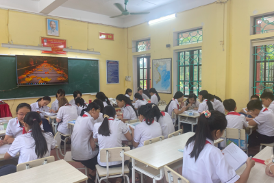 SINH HOẠT CÂU LẠC BỘ NGOẠI NGỮ